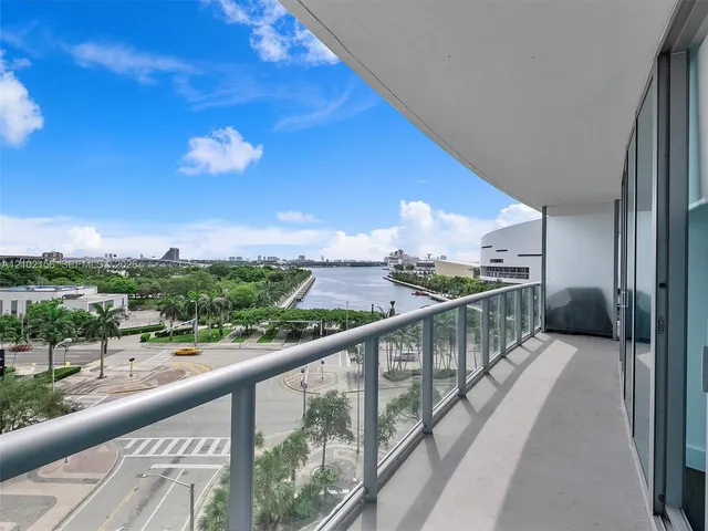 2-bedroom home at 888 Biscayne Boulevard #612, Miami