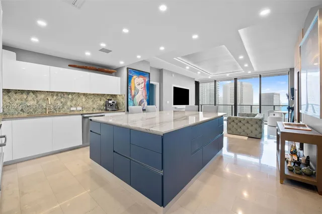 1-bedroom rental at 88 SW 7th Street #3107, Miami