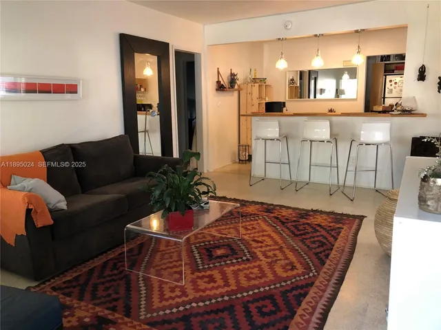 2-bedroom rental at 1160 SW 22nd Terrace #2, Miami