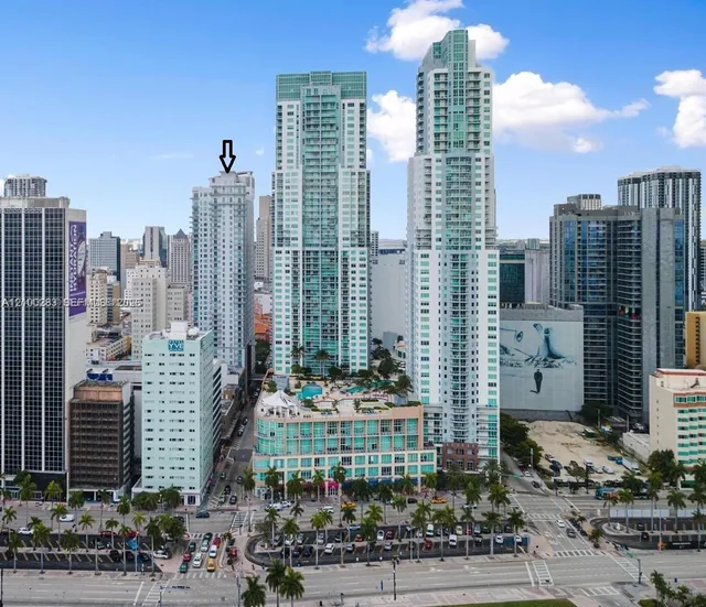 2-bedroom rental at 133 NE 2nd Avenue #1119, Miami