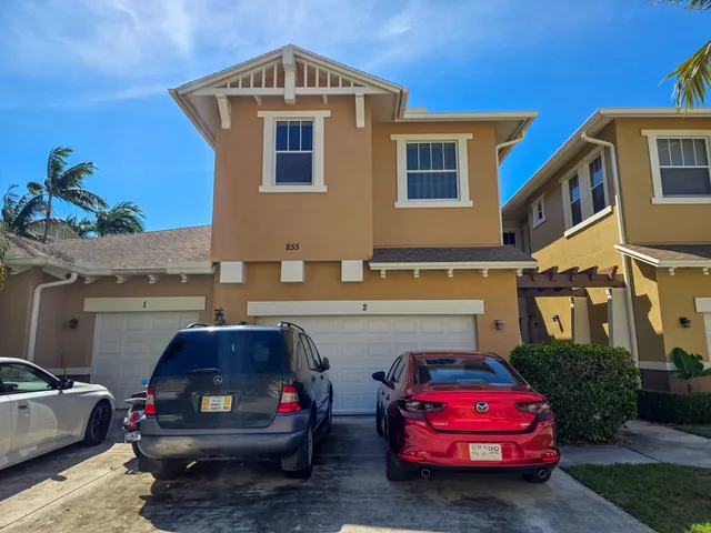 3-bedroom home at 855 MARINA DEL RAY Lane #2, West Palm Beach