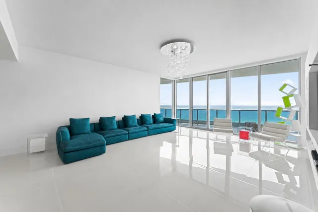 4-bedroom home at 5959 COLLINS Avenue #1203, Miami Beach