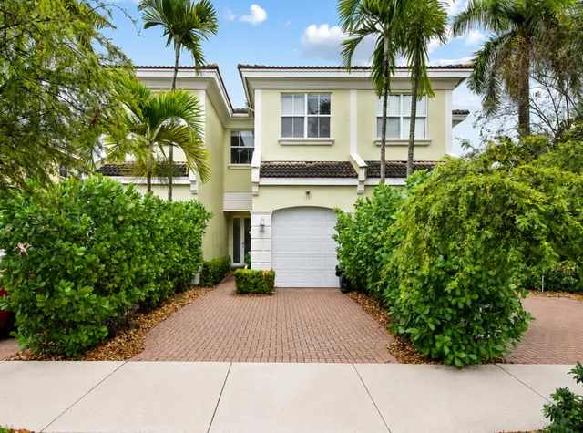 3-bedroom home at 1226 NE 14th Avenue, Fort Lauderdale