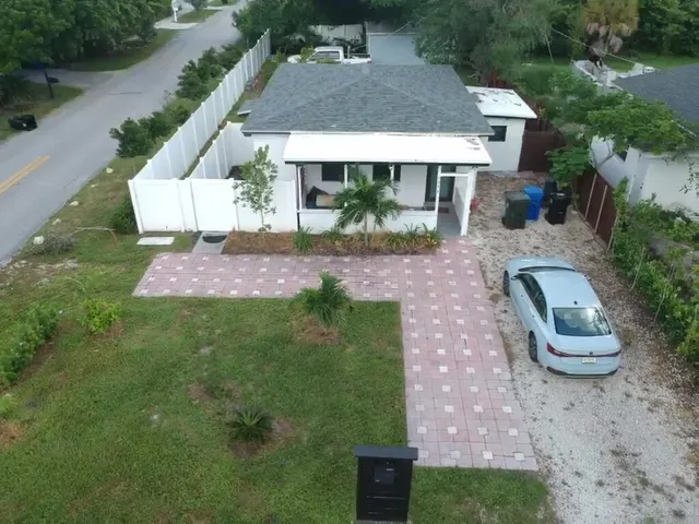3-bedroom home at 1044 NW 4TH Avenue, Fort Lauderdale