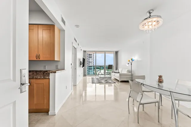 1-bedroom rental at 350 SE 2ND Street #2480, Fort Lauderdale