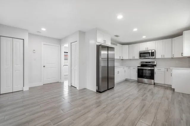 3-bedroom rental at 220 JACKSON Avenue, Greenacres