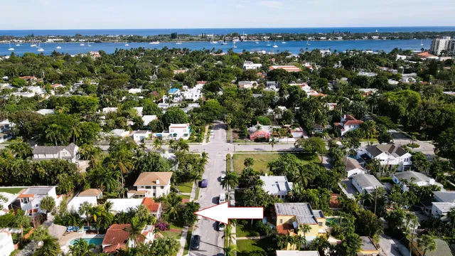 2-bedroom rental at 517 31st Street, West Palm Beach