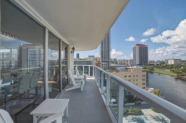 2-bedroom rental at 3800 S Ocean Drive #906 #1, Hollywood