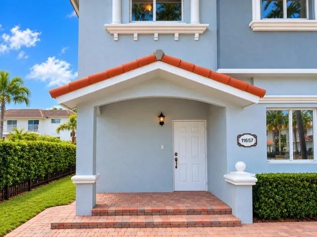 3-bedroom rental at 11657 NE 18th Drive #11657, North Miami