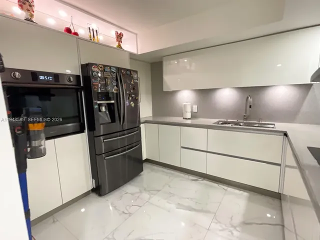 1-bedroom home at 1301 NE Miami Gardens Drive #501W, Miami