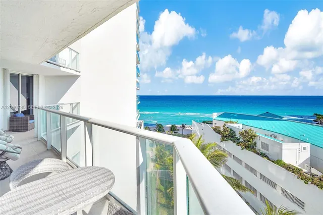 3-bedroom home at 16485 Collins Avenue #738, Sunny Isles Beach