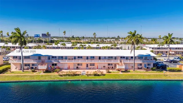 1-bedroom home at 901 SW 11 Avenue #17H, Hallandale Beach