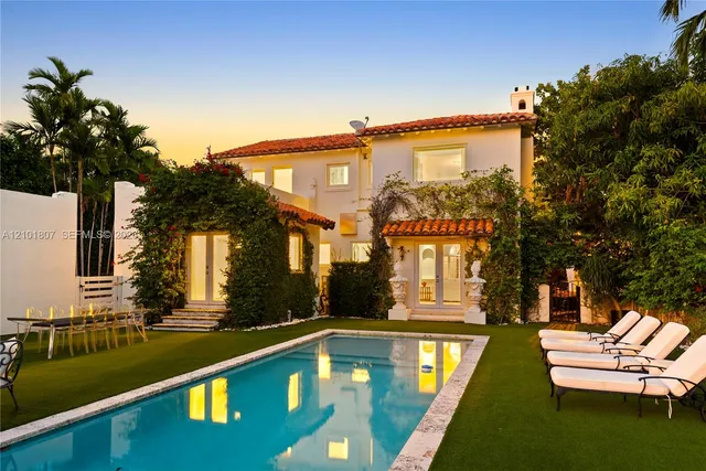 5-bedroom home at 5800 La Gorce Drive, Miami Beach