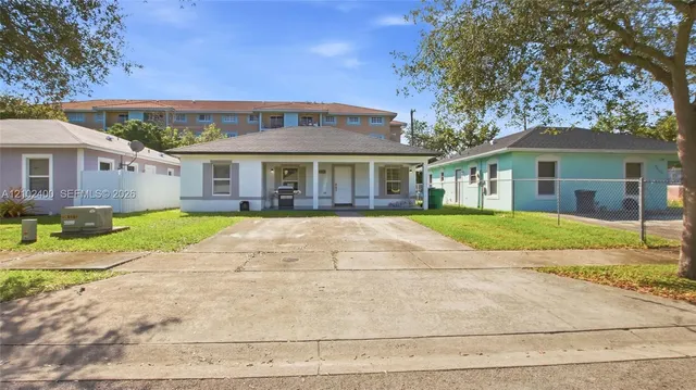 3-bedroom home at 28632 SW 153rd Place, Homestead