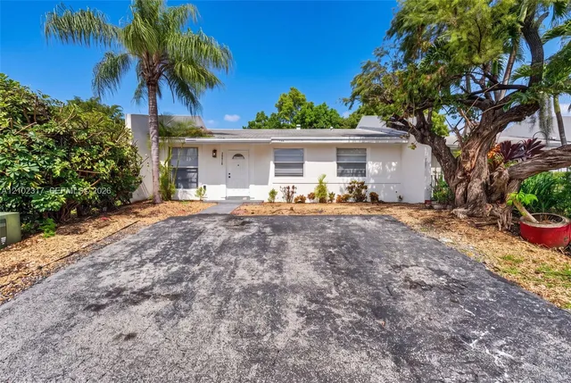 3-bedroom home at 20816 SW 103rd Place, Cutler Bay