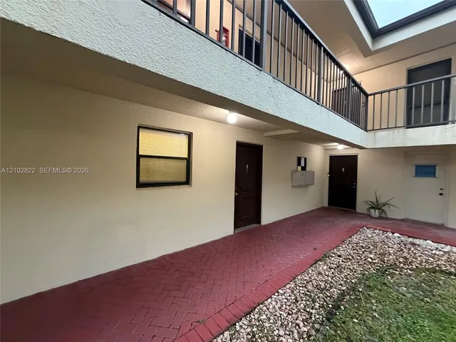 1-bedroom home at 2300 S Cypress Bend Drive #102, Pompano Beach