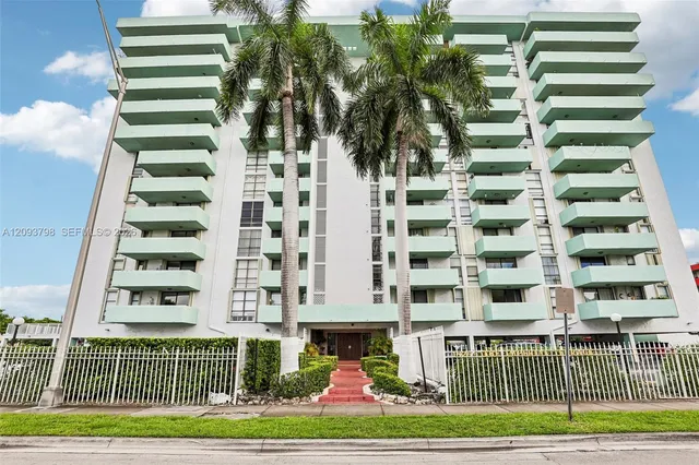 1-bedroom home at 1825 W 44th Place #208, Hialeah