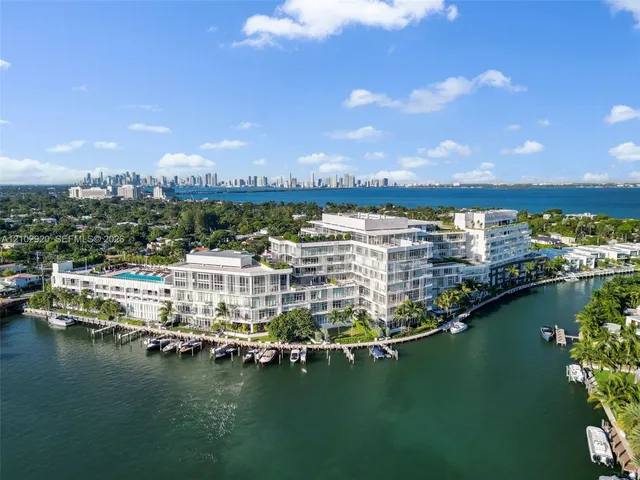 3-bedroom home at 4701 N Meridian Avenue #311, Miami Beach