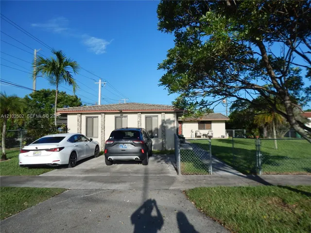 3-bedroom rental at 201 SW 80th Avenue #1, Miami