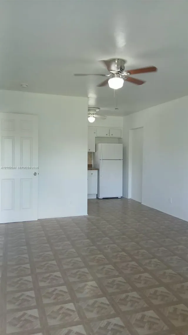 1-bedroom rental at 325 NE 2nd Street #6, Hallandale Beach