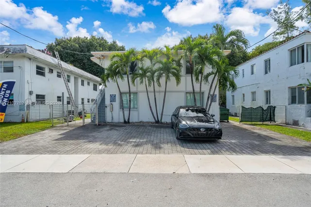 2-bedroom rental at 560 NE 63rd Street #4, Miami