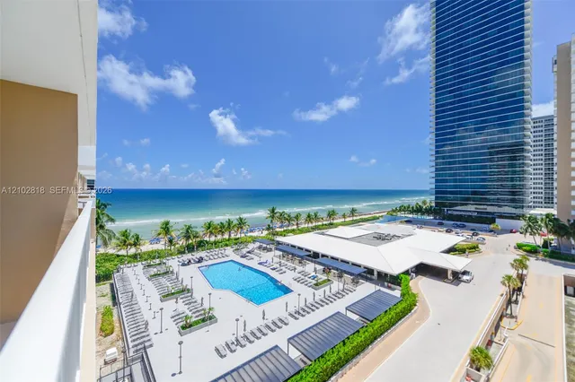 2-bedroom rental at 1950 S Ocean Drive #7G, Hallandale Beach