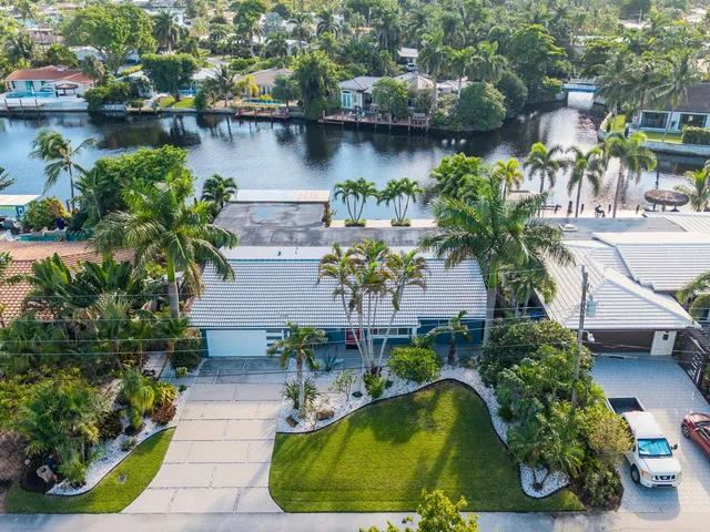4-bedroom home at 4100 NE 15TH Terrace, Oakland Park
