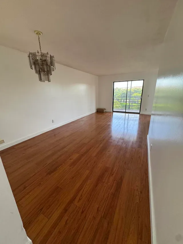 2-bedroom home at 10304 SUNRISE LAKES Boulevard #312, Sunrise