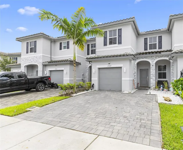 3-bedroom home at 11924 NW 47th Manor, Coral Springs