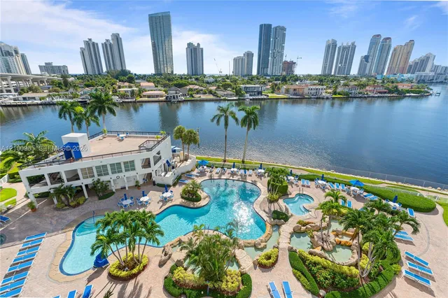 2-bedroom home at 19101 NE 36th Court #808, Aventura