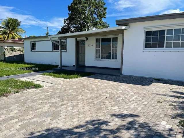3-bedroom rental at 1030 NE 214th Street #0, Miami