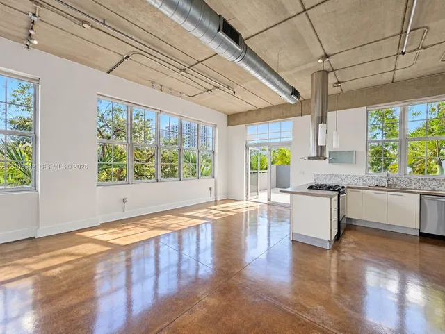 1-bedroom rental at 425 N Andrews Avenue #201, Fort Lauderdale