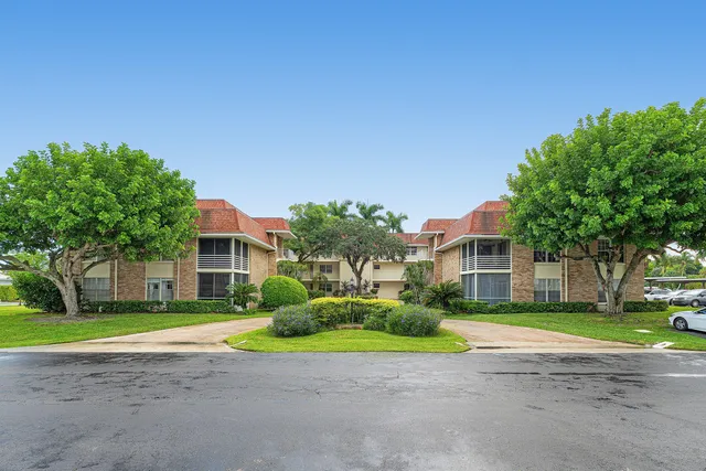 1-bedroom home at 5510 TAMBERLANE Circle #247, Palm Beach Gardens