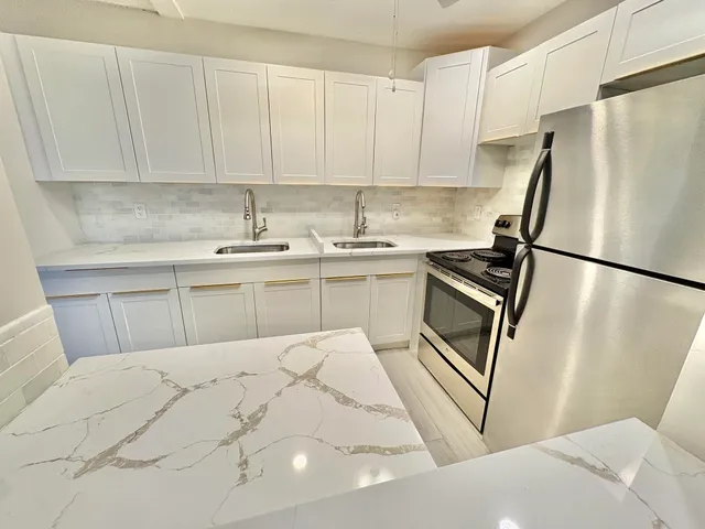 1-bedroom rental at 9 Salisbury A, West Palm Beach