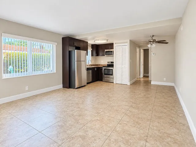 2-bedroom rental at 520 NE 44TH Street #1, Boca Raton