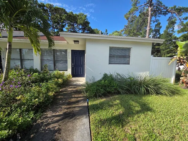 3-bedroom rental at 3783 Mil Race Court, Greenacres