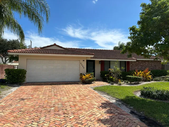 2-bedroom rental at 3760 NW 2ND Court, Boca Raton