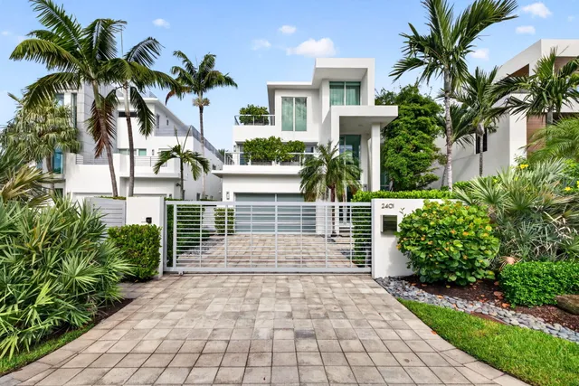 4-bedroom rental at 2401 N ATLANTIC Boulevard, Fort Lauderdale