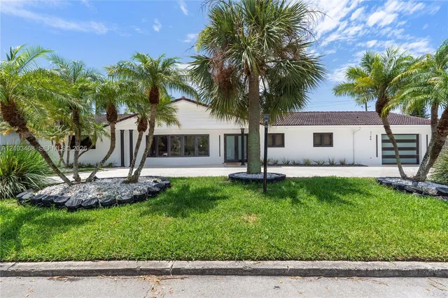 7-bedroom home at 1144 Adams Street, Hollywood