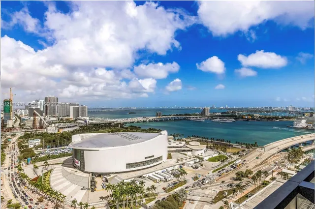 1-bedroom home at 398 NE 5th Street #2805, Miami
