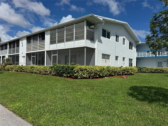1-bedroom rental at 245 Markham L #245, Deerfield Beach