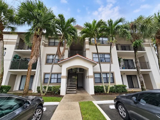 1-bedroom rental at 620 S Park Road #25-2, Hollywood