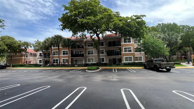 2-bedroom rental at 8851 Wiles Road #108, Coral Springs