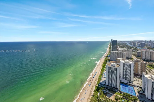 3-bedroom rental at 1830 S Ocean Drive #5003, Hallandale Beach