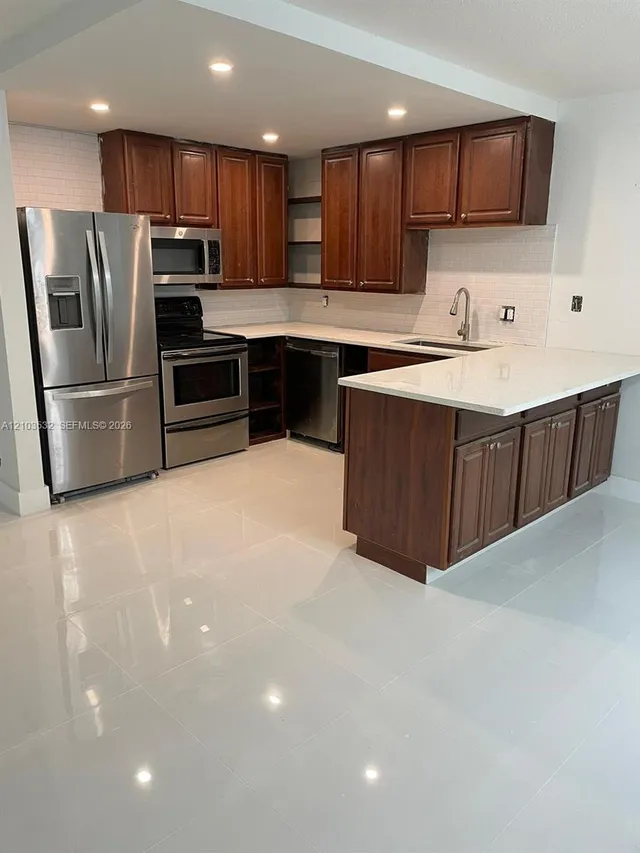 2-bedroom rental at 438 Brittany J #438, Delray Beach