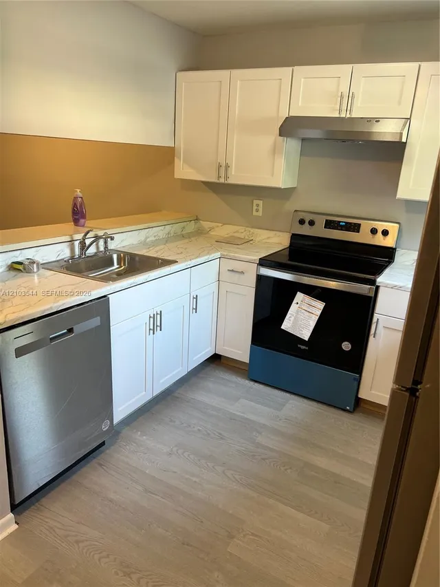 2-bedroom rental at 4245 NW 114th Terrace #4245, Coral Springs