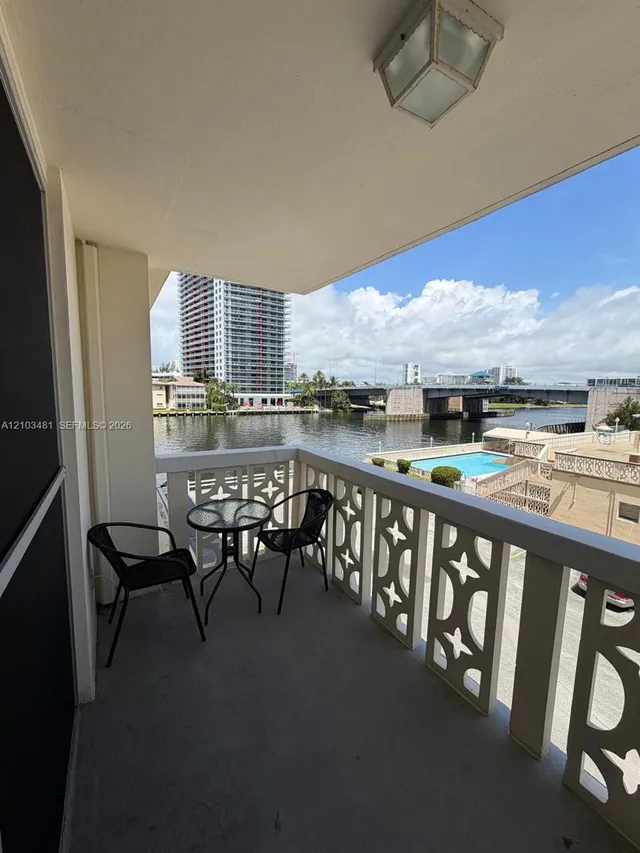 1-bedroom rental at 1817 S Ocean Drive #319, Hallandale Beach