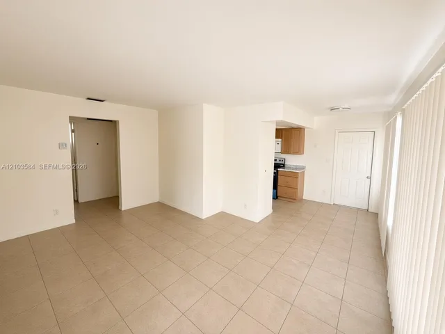 1-bedroom rental at 1904 SW 2nd Street #1908, Fort Lauderdale