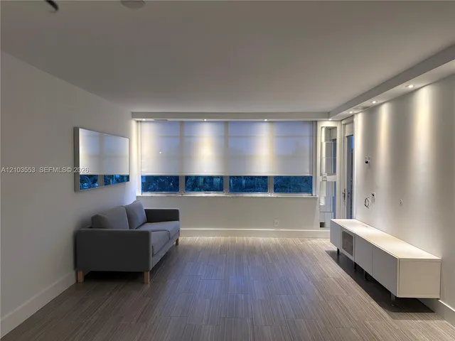 1-bedroom rental at 2771 Taft Street #412, Hollywood
