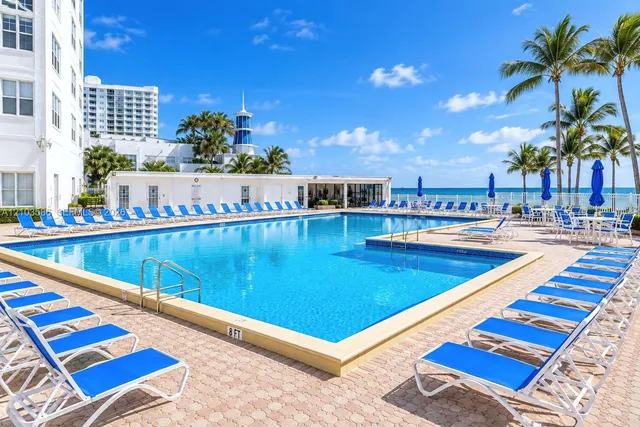 2-bedroom rental at 3505 S Ocean Drive #905, Hollywood